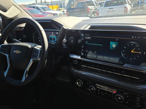 Used 2023 Chevrolet Silverado 1500 LT w/ Protection Package image 45