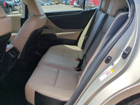Used 2019 Lexus ES 350 w/ Accessory Package 2 FWD image 30