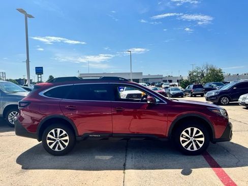 Used 2020 Subaru Outback Premium AWD/4WD image 4