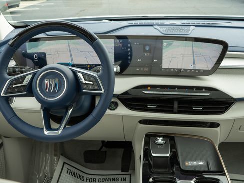 New 2026 Buick Enclave Avenir w/ Super Cruise Package image 11