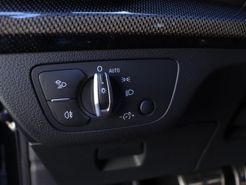 Used 2018 Audi SQ5 Prestige image 28