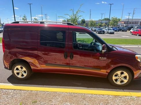 Used 2016 RAM ProMaster City Tradesman SLT w/ Rear Back-up Camera Group FWD image 18