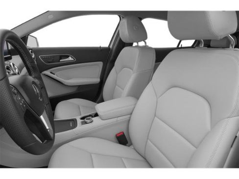 Used 2015 Mercedes-Benz GLA 250 4MATIC image 9