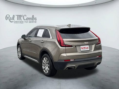 Used 2020 Cadillac XT4 Premium Luxury image 3