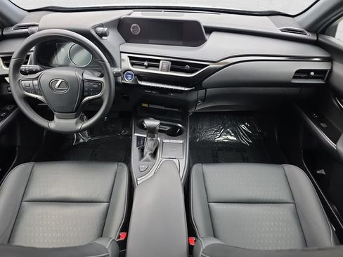 Used 2021 Lexus UX 250h w/ Accessory Package (Z1) AWD/4WD image 9