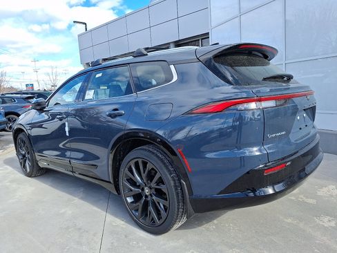 New 2026 Toyota Crown Signia image 3