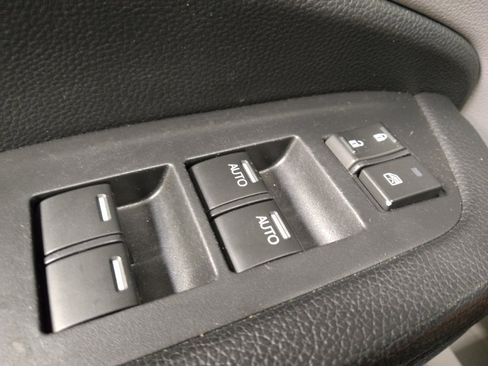 Used 2017 Honda Pilot EX-L image 27