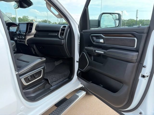 Used 2022 RAM 1500 Laramie AWD/4WD image 50