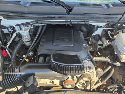 Used 2012 Chevrolet Silverado 2500 LT w/ Interior Plus Package AWD/4WD image 49