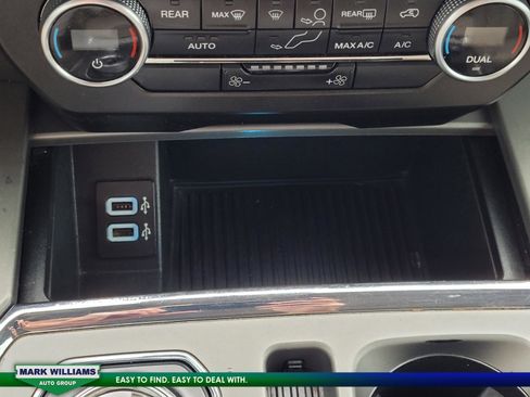 Certified 2019 Ford Expedition XLT w/ Equipment Group 201A image 25