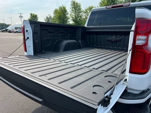 New 2026 Chevrolet Silverado 1500 RST AWD/4WD image 7