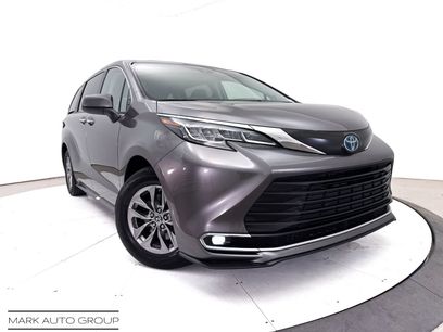 Used 2023 Toyota Sienna XLE w/ XLE Plus Package