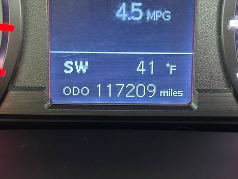 Used 2016 Toyota 4Runner Limited image 13