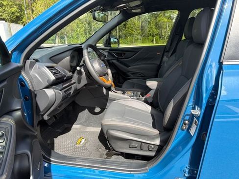 Used 2025 Subaru Forester Wilderness w/ Wilderness Package AWD/4WD image 11