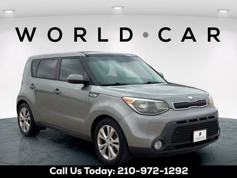 Used 2015 Kia Soul + w/ Primo Package FWD image 1