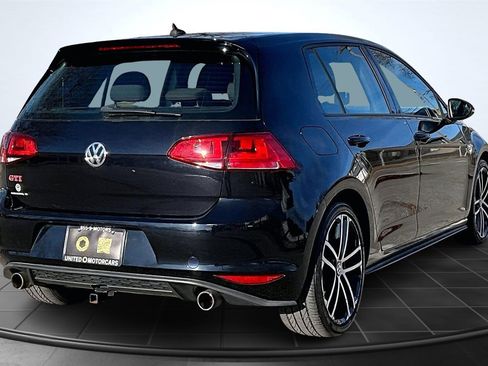 Used 2017 Volkswagen GTI S image 6