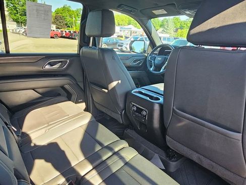 Used 2024 Chevrolet Tahoe LT w/ Luxury Package AWD/4WD image 21