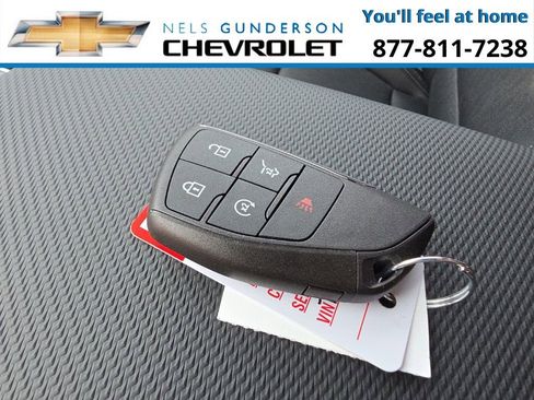 New 2026 Chevrolet Equinox LT w/ Convenience Package II image 32