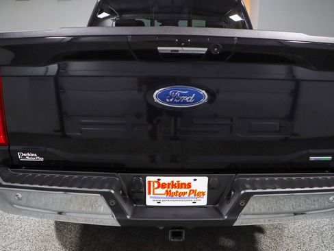 Used 2022 Ford F150 XLT w/ Equipment Group 302A High AWD/4WD image 8