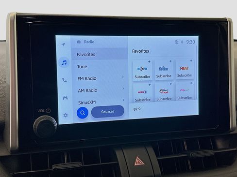 Used 2024 Toyota RAV4 LE image 21