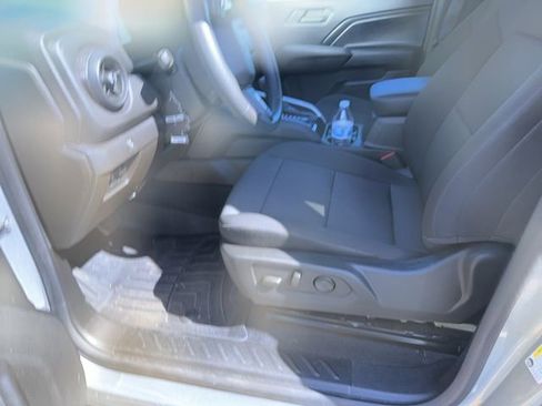 Used 2024 Chevrolet Colorado Trail Boss w/ Advanced Trailering Package AWD/4WD image 5