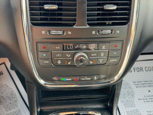 Used 2020 Dodge Grand Caravan GT FWD image 62