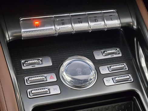 New 2026 Lincoln Nautilus Reserve image 17