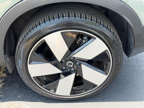Used 2023 Volvo C40 P8 Recharge Ultimate AWD/4WD image 8