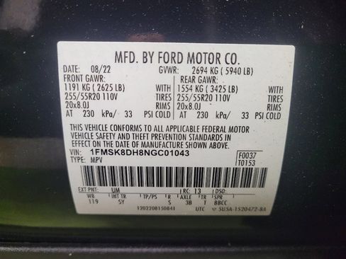 Used 2022 Ford Explorer XLT w/ Equipment Group 202A AWD/4WD image 33