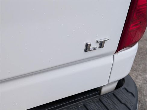 Used 2024 Chevrolet Silverado 2500 LT image 22