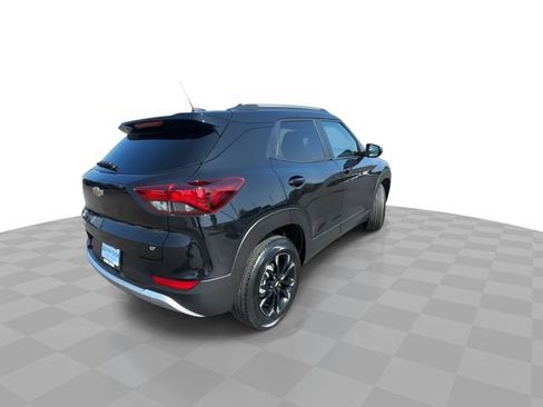 Used 2023 Chevrolet TrailBlazer LT w/ Convenience Package AWD/4WD image 8
