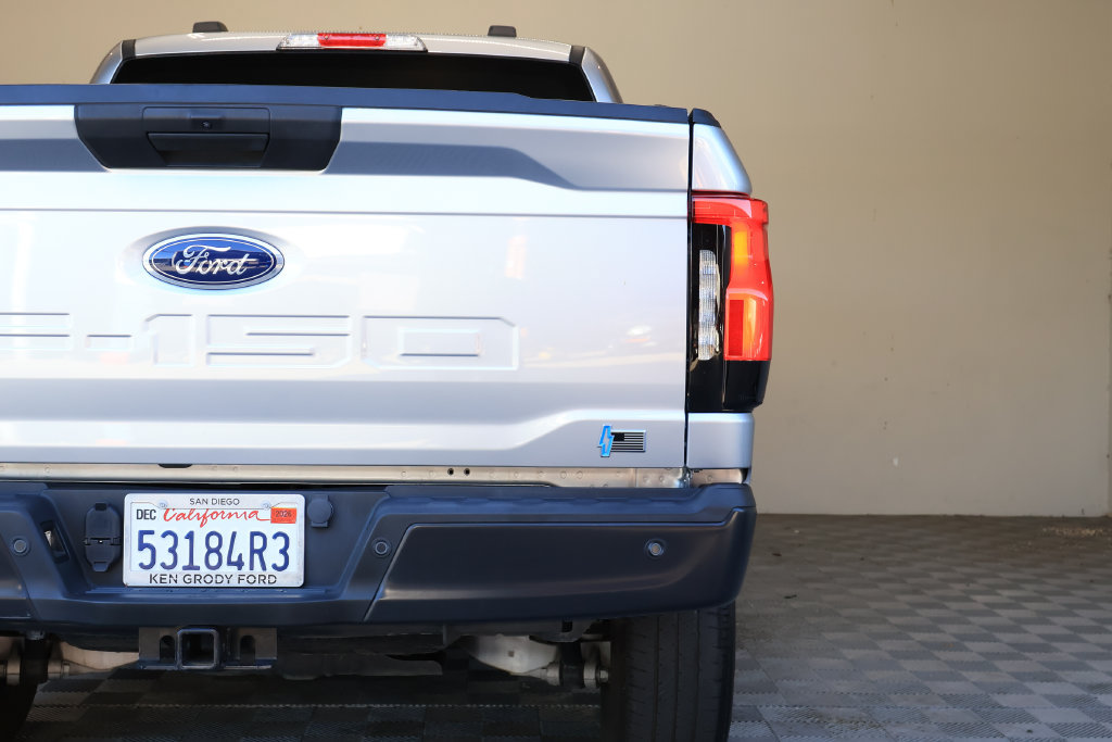 Used 2023 Ford F150 Lightning Pro AWD/4WD image 14