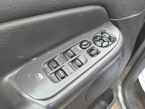 Used 2005 Dodge Ram 1500 Truck SLT w/ Trailer Tow Group image 10