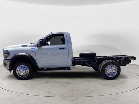New 2026 RAM 5500 Tradesman w/ Chrome Appearance Group AWD/4WD image 2
