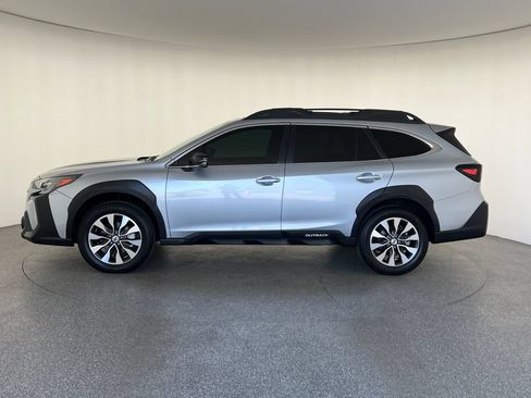 Certified 2023 Subaru Outback Limited AWD/4WD image 8