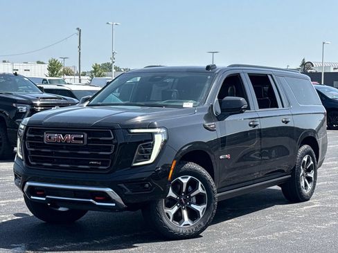 New 2026 GMC Yukon XL AT4 Ultimate AWD/4WD image 2