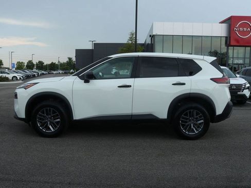Used 2023 Nissan Rogue S AWD/4WD image 13