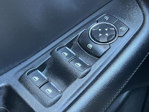 Used 2022 Ford Edge SEL w/ Convenience Package image 41