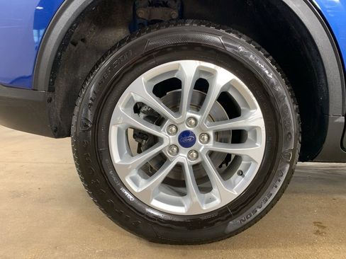 Used 2022 Ford Escape SE image 36