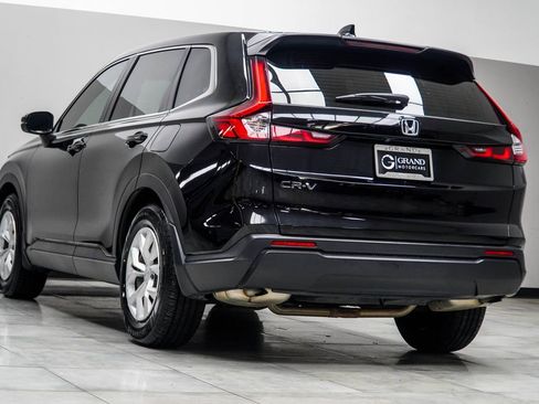 Used 2023 Honda CR-V LX image 11