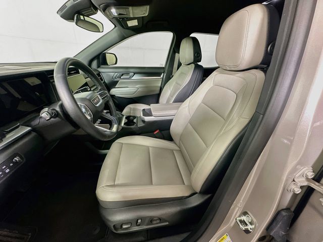 Used 2026 GMC Terrain Elevation w/ Elevation Premium Package AWD/4WD image 27