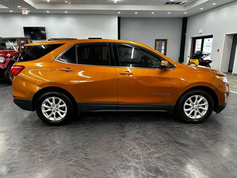 Used 2018 Chevrolet Equinox LT image 4