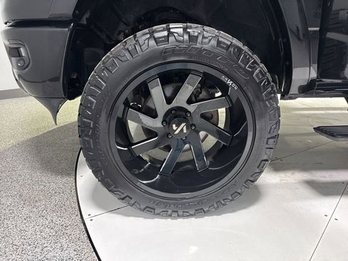 Used 2020 RAM 1500 Laramie image 10