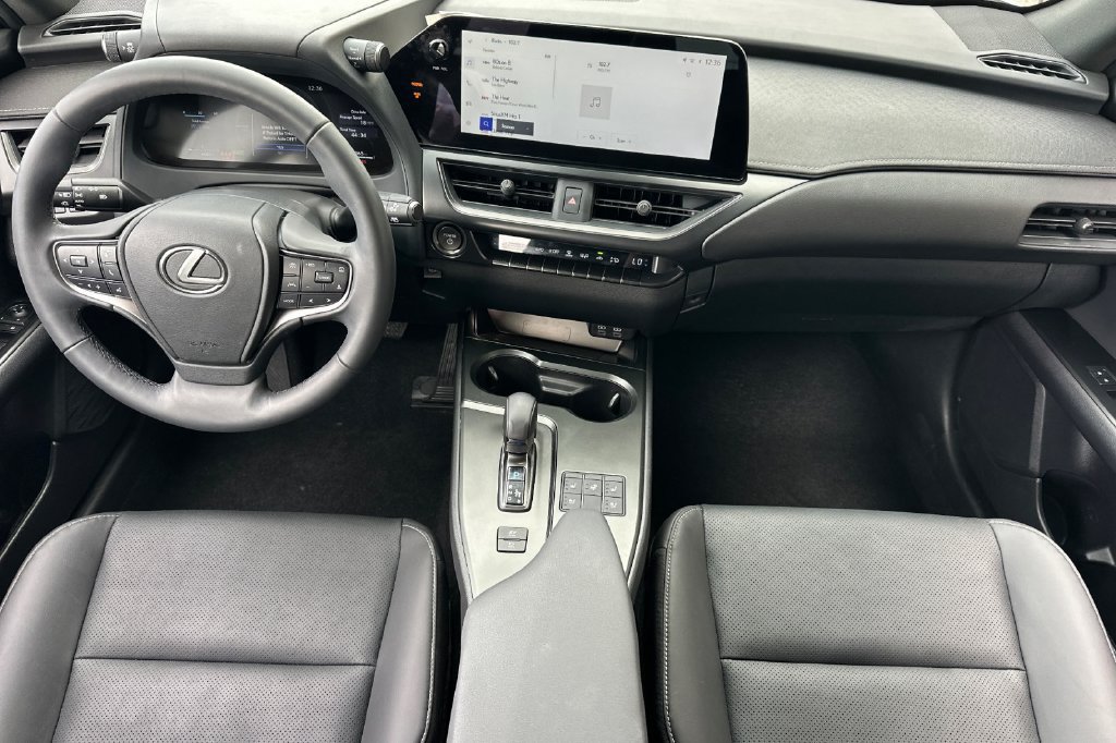 Used 2026 Lexus UX 300h FWD w/ Accessory Package (Z1) image 15