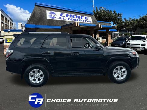 Used 2023 Toyota 4Runner SR5 RWD image 8