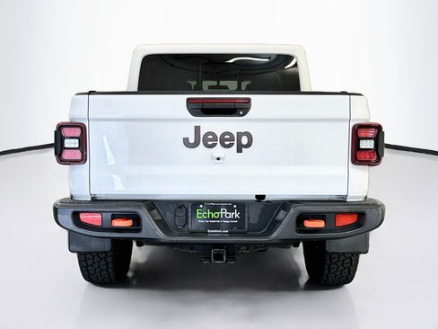 Used 2022 Jeep Gladiator Mojave w/ LED Lighting Group AWD/4WD image 7