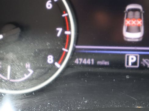Used 2025 Nissan Sentra SV FWD image 10