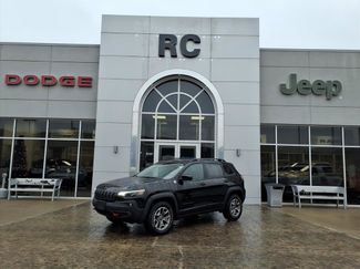 Used 2022 Jeep Cherokee Trailhawk video 1