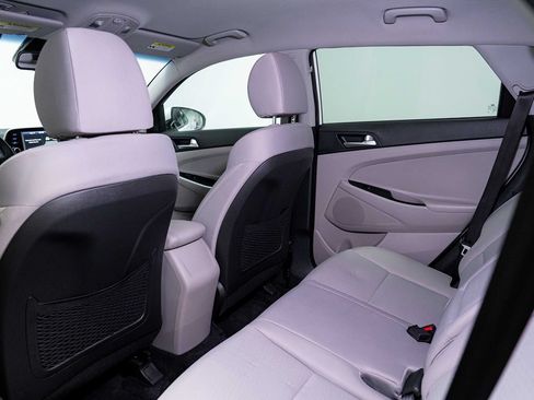 Used 2021 Hyundai Tucson Value FWD image 15