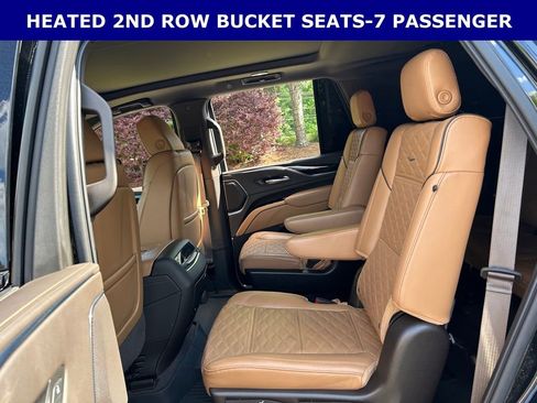 Used 2022 Cadillac Escalade Sport w/ LPO, ONYX Package RWD image 8